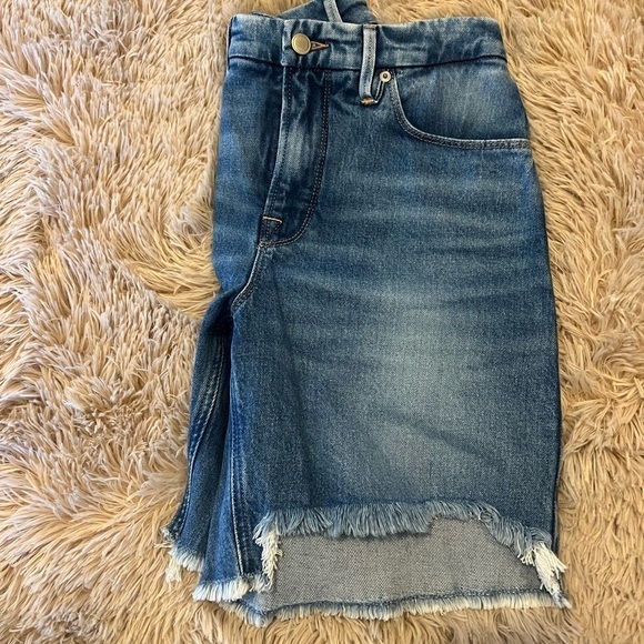 NWOT Good American Shorts - Picture 3 of 4